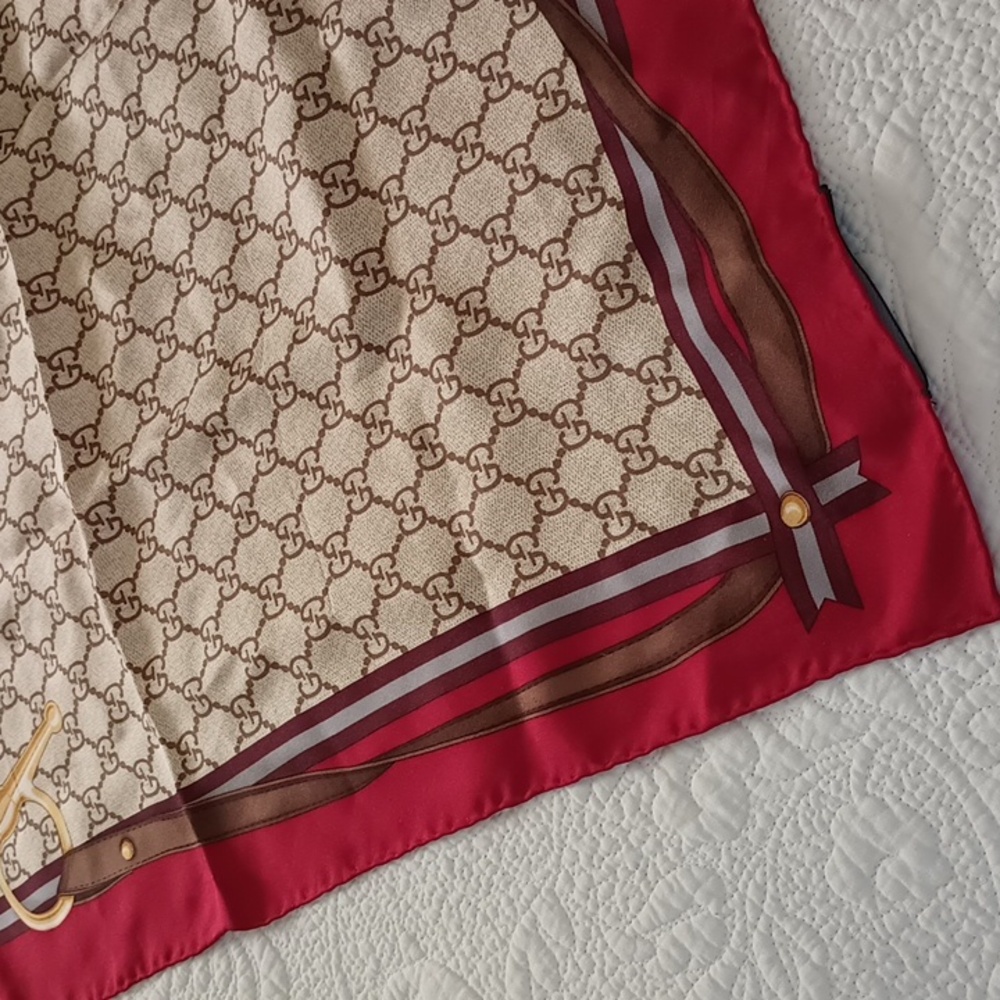 Gucci Red/Burgundy and Brown Patterned Silk Scarf Square Luxury Logo Equestrian - Picture 5 of 9